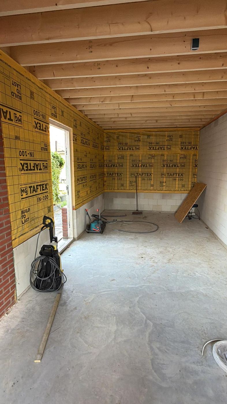 Binnenkant van de garage